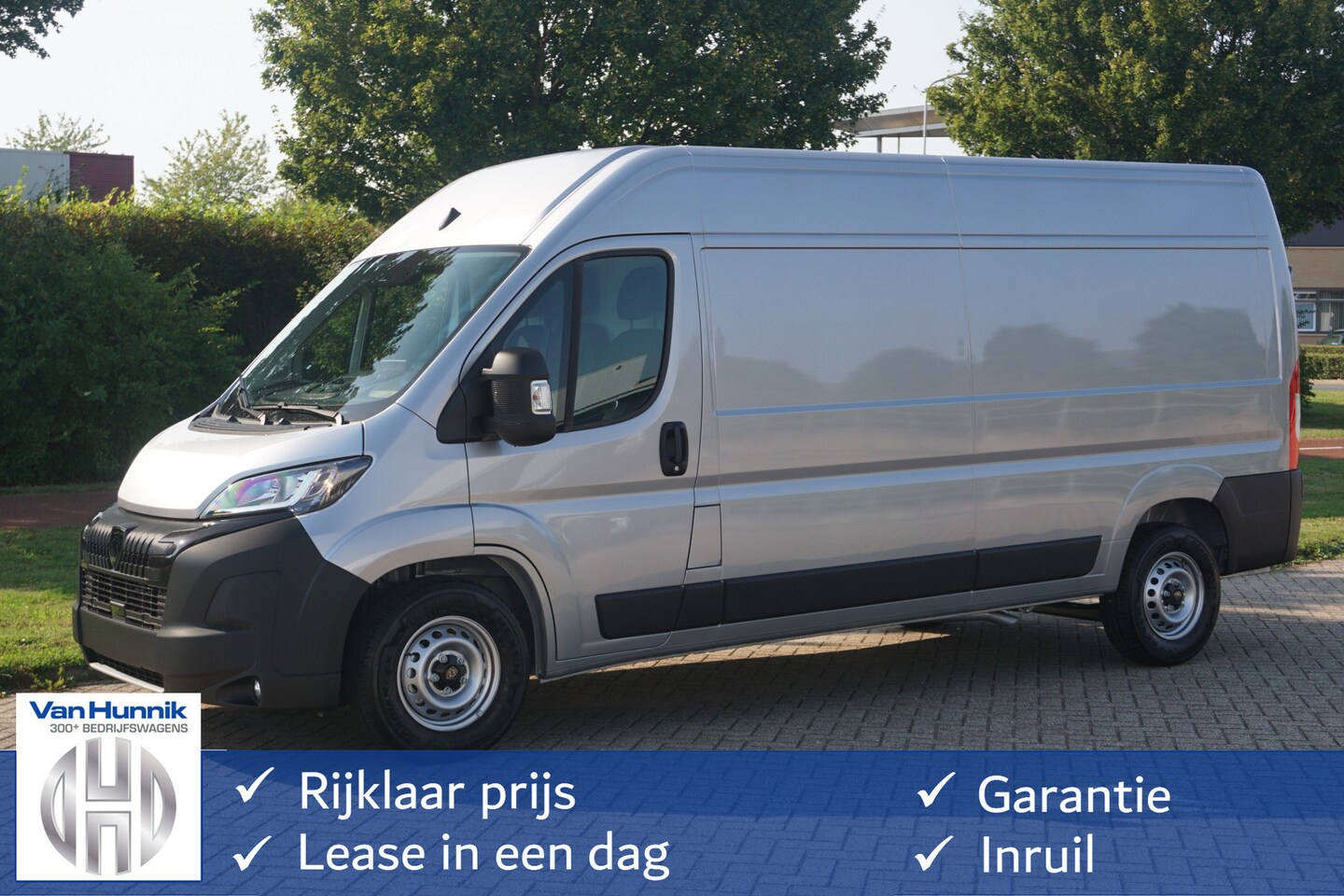 Peugeot Boxer - 35+ Heavy 2.2HDI 180PK EAT8 Automaat L3H2 10" Navi, Climate. Camera, Cruise 270º Deur!! NR - AutoWereld.nl