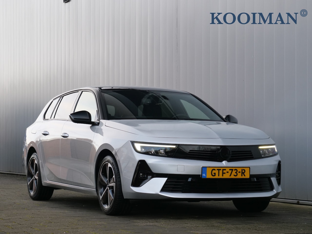 Opel Astra Sports Tourer - 1.2 Turbo 130 Pk GS-line Automaat Apple Carplay / Camera / PDC / DAB - AutoWereld.nl