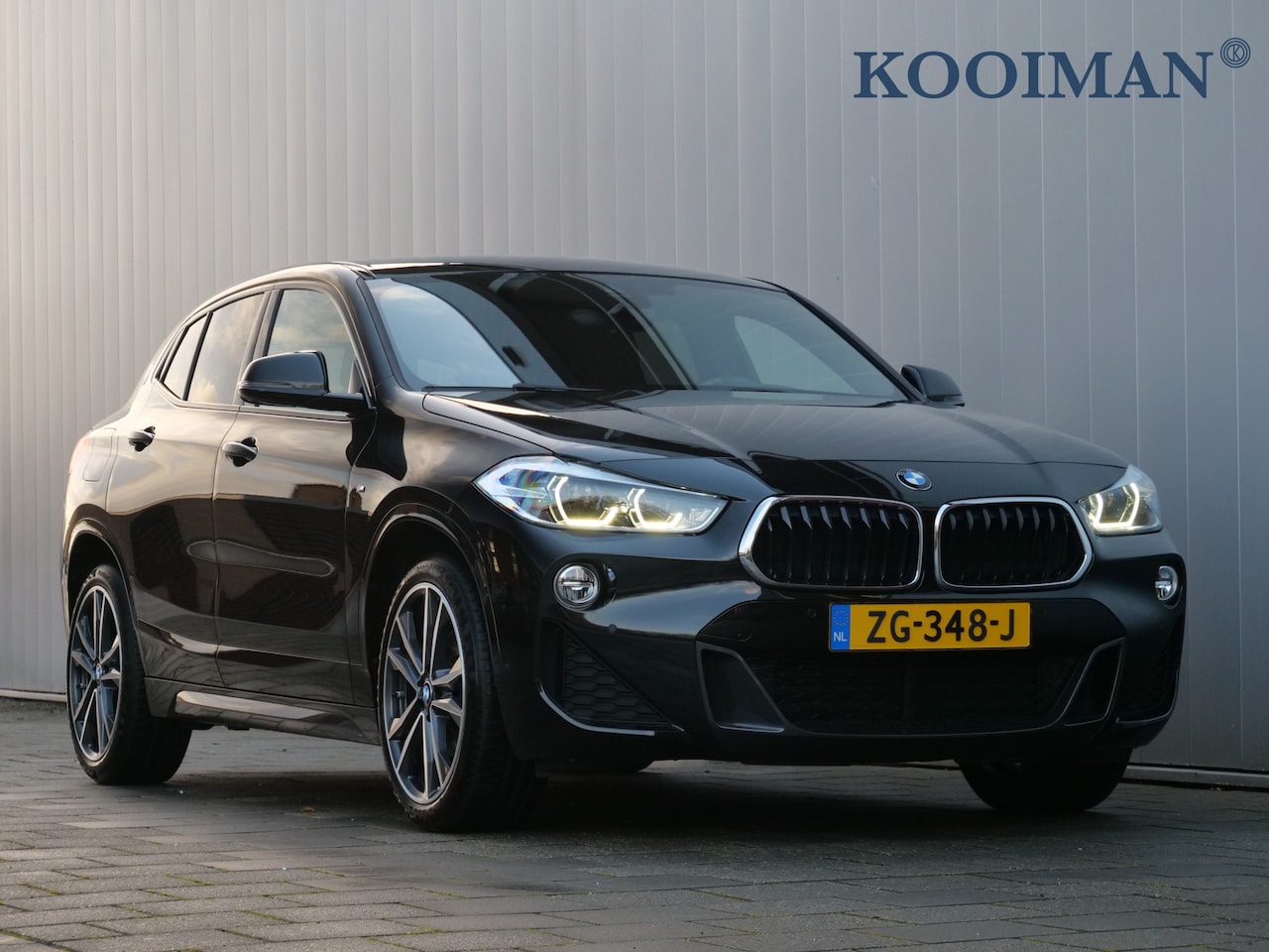 BMW X2 - sDrive18i 141pk High Executive M-pakket Automaat LED / 19Inch / Head-up display - AutoWereld.nl