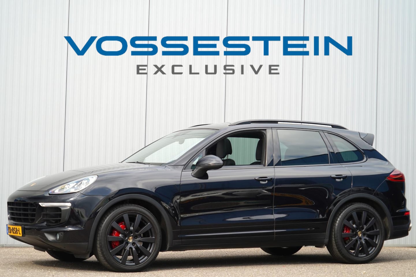 Porsche Cayenne - 3.6 S / Panodak / Luchtvering / Sportstoelen / Stuurverw. / Navi / Bose / Camera - AutoWereld.nl