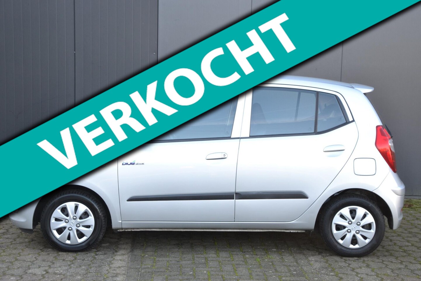 Hyundai i10 - 1.0 i-Drive Cool * Airco * 28000 km !!! * 1ste eigenaar * Hoefnagels klant * - AutoWereld.nl