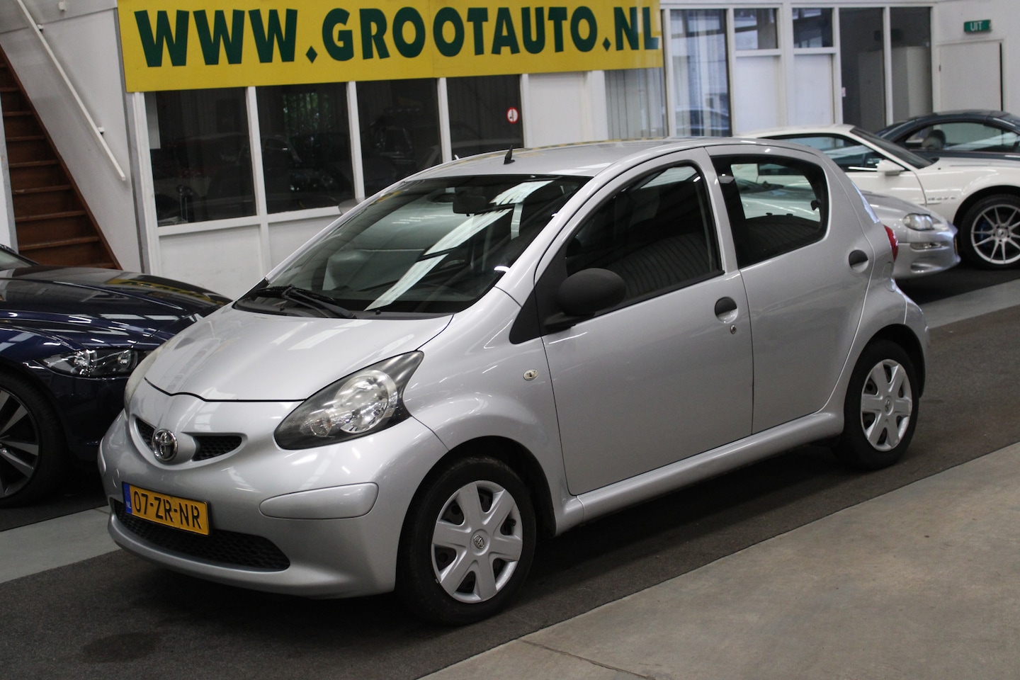 Toyota Aygo - 1.0-12V 5drs, NAP, Stuurbekrachtiging - AutoWereld.nl