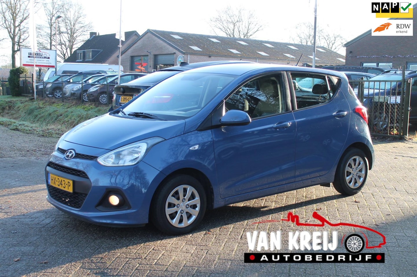 Hyundai i10 - 1.0i i-Motion Comfort 1.0i i-Motion Comfort, Clima, Cruise, Navi - AutoWereld.nl