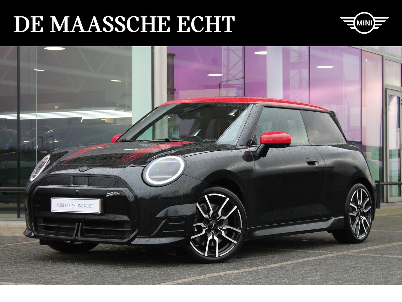 MINI Cooper - Hatchback E / John Cooper Works / Pakket XL / 18 inch JCW Lap Spoke 2-tone - AutoWereld.nl