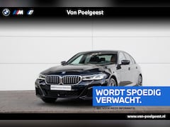 BMW 5-serie - Sedan 545e xDrive High Executive / M-Sport / Driving Assistant Professional / Stuurwielran