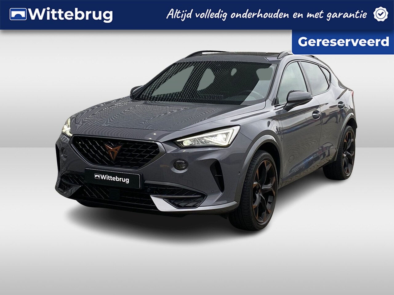 CUPRA Formentor - 1.4 e-Hybrid 245PK VZ Performance / 19" LMV / Panoramadak / Stuur + Stoelverwarming / Kuip - AutoWereld.nl