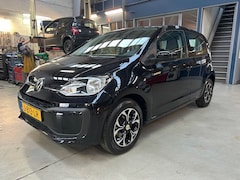 Volkswagen Up! - 1.0 60PK 4D BMT Move up Bluetooth | Lm velgen | Cruise control | Camera | Parkeersensoren