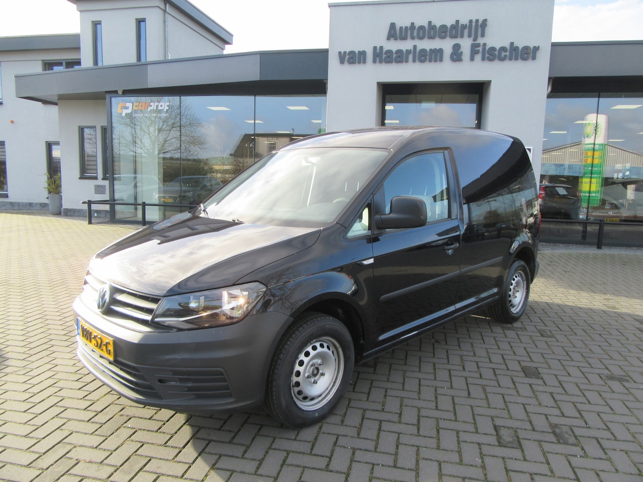 Volkswagen Caddy - 2.0 TDI L1H1 BMT 2.0 TDI L1H1 BMT, Airco, Nieuwe Distributie riem, Trekhaak - AutoWereld.nl