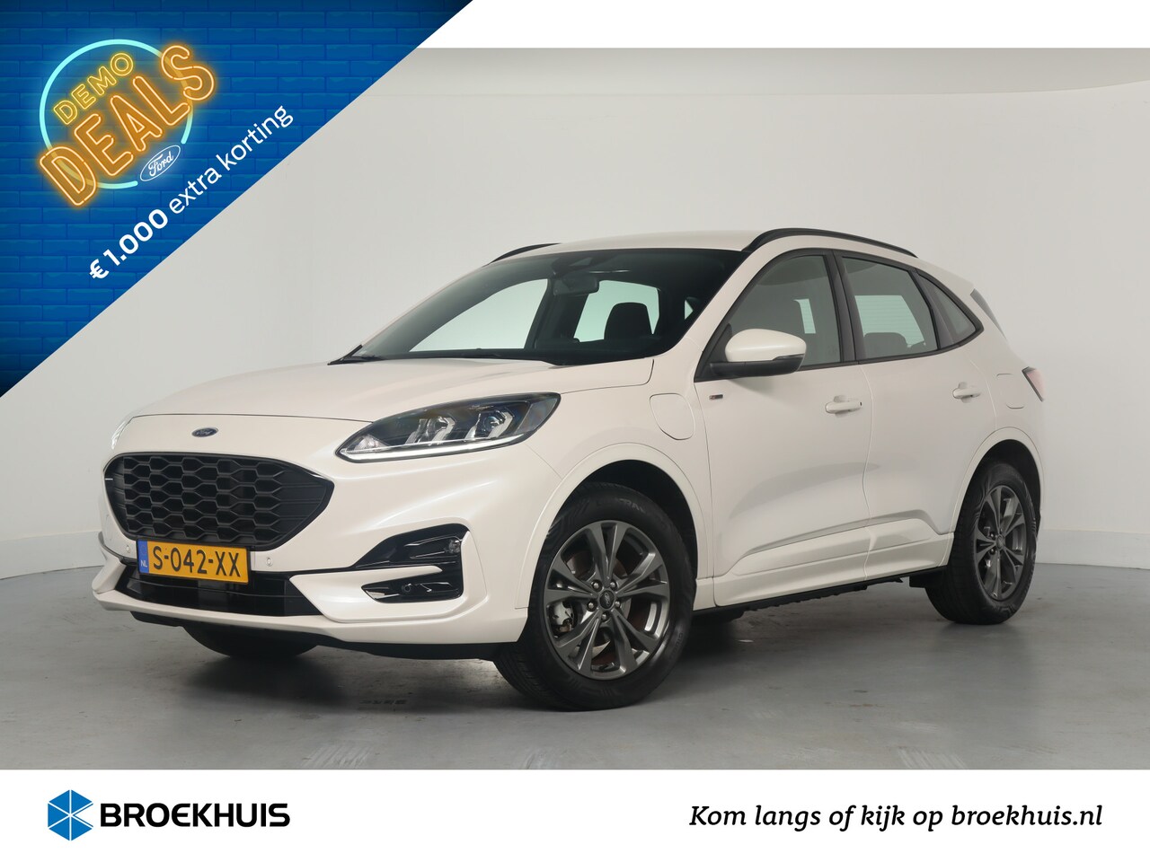 Ford Kuga - 2.5 PHEV ST-Line | Stoel-/Stuurverwarming | Voorruitverwarming | Camera | Climate Control - AutoWereld.nl