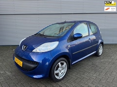 Peugeot 107 - 1.0-12V XS