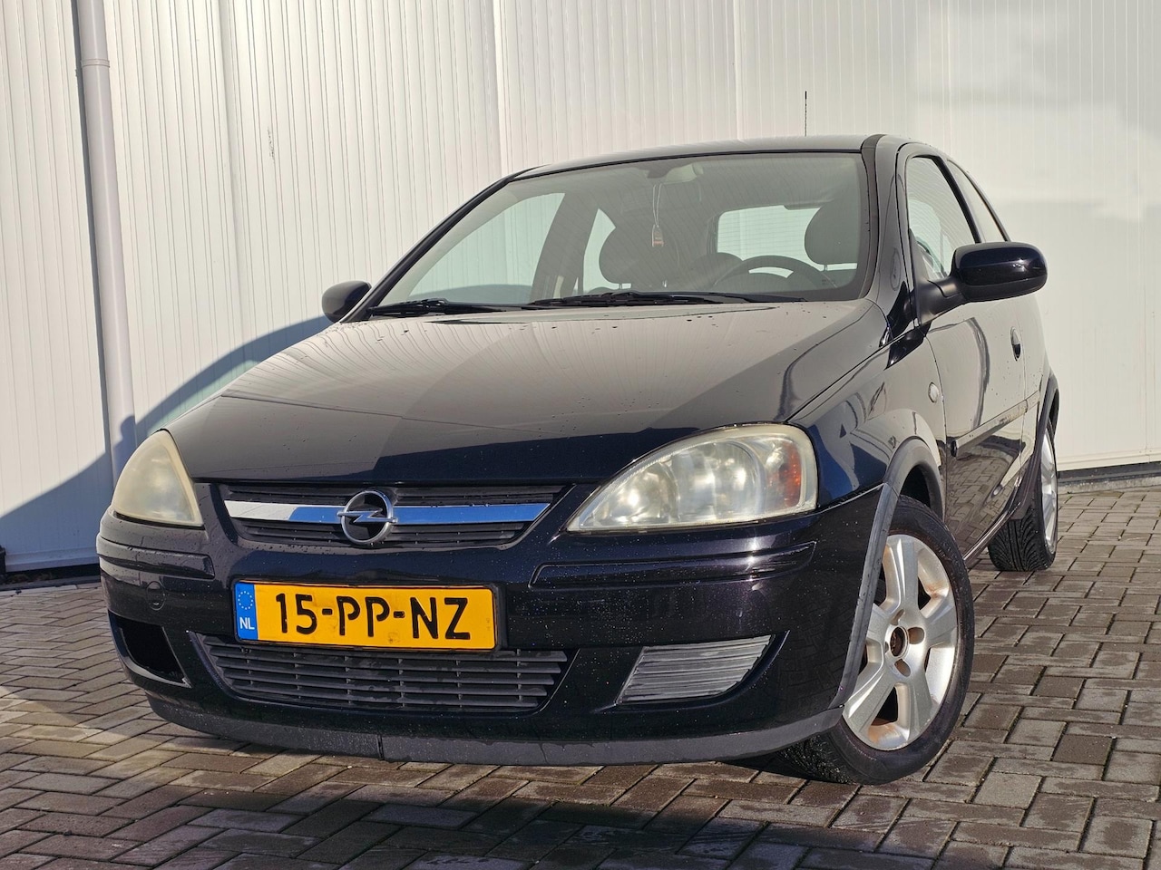 Opel Corsa - 1.2-16V Maxx 115dkm NAP Nw.APK 12-2025 Nette Auto! - AutoWereld.nl