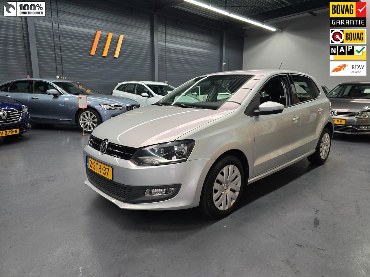 Volkswagen Polo - 1.6 TDI BlueMotion Comfortline 1E EIGENAAR PARKEERSENSOREN NAVI BLUETOOTH NAP NL AUTO - AutoWereld.nl