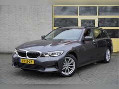 BMW 3-serie Touring - 318i Automaat Edition BJ2020 Lmv 17" | Led | Pdc | Elek. achterklep | Climate control | Cr