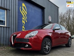 Alfa Romeo Giulietta - 1.4 Turbo MultiAir Super 47.000km en boekjes