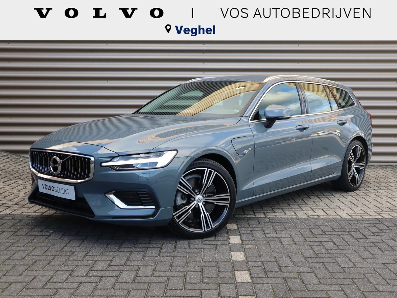 Volvo V60 - T8 Recharge AWD Plus Bright l Adaptieve Cruise Control met Pilot Assist l Elektrisch bedie - AutoWereld.nl