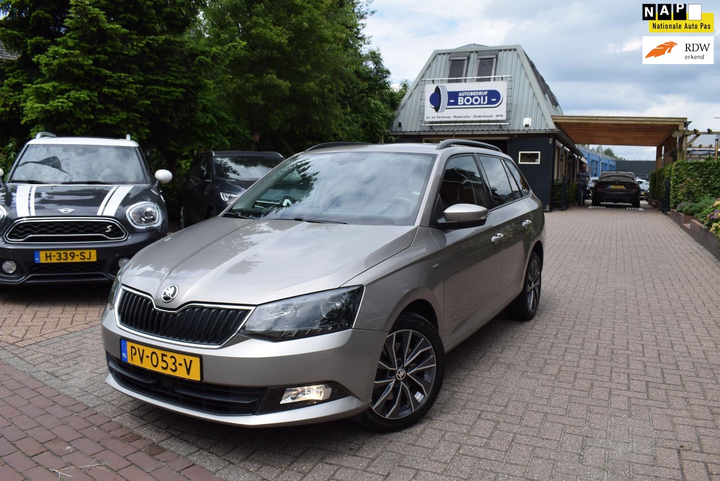 Skoda Fabia Combi - 110 PK TSI Drive AUTOM/CRUISE/NAVI/AIRCO-ECC/BLUETOOTH/PDC/NL-AUTO/LMW 16 INCH/USB - AutoWereld.nl