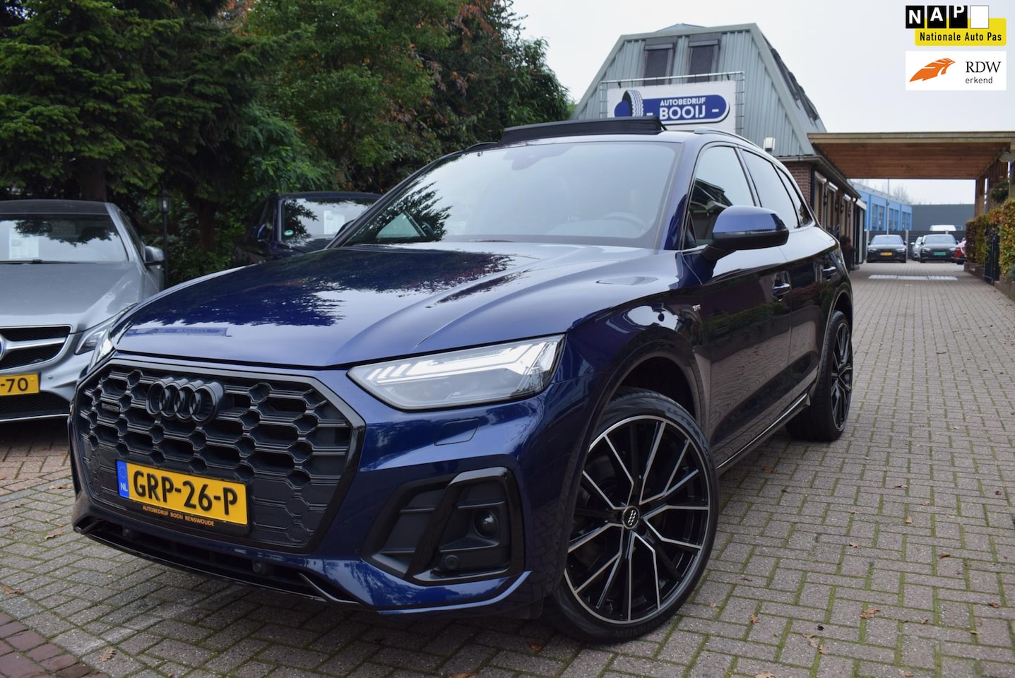 Audi Q5 - 55 TFSI e S edition AUTOM/PANODAK/FACELIFT/CRUISE/NAVI/TREKH/STUUR EN STOEL VERW/CAMERA/XE - AutoWereld.nl