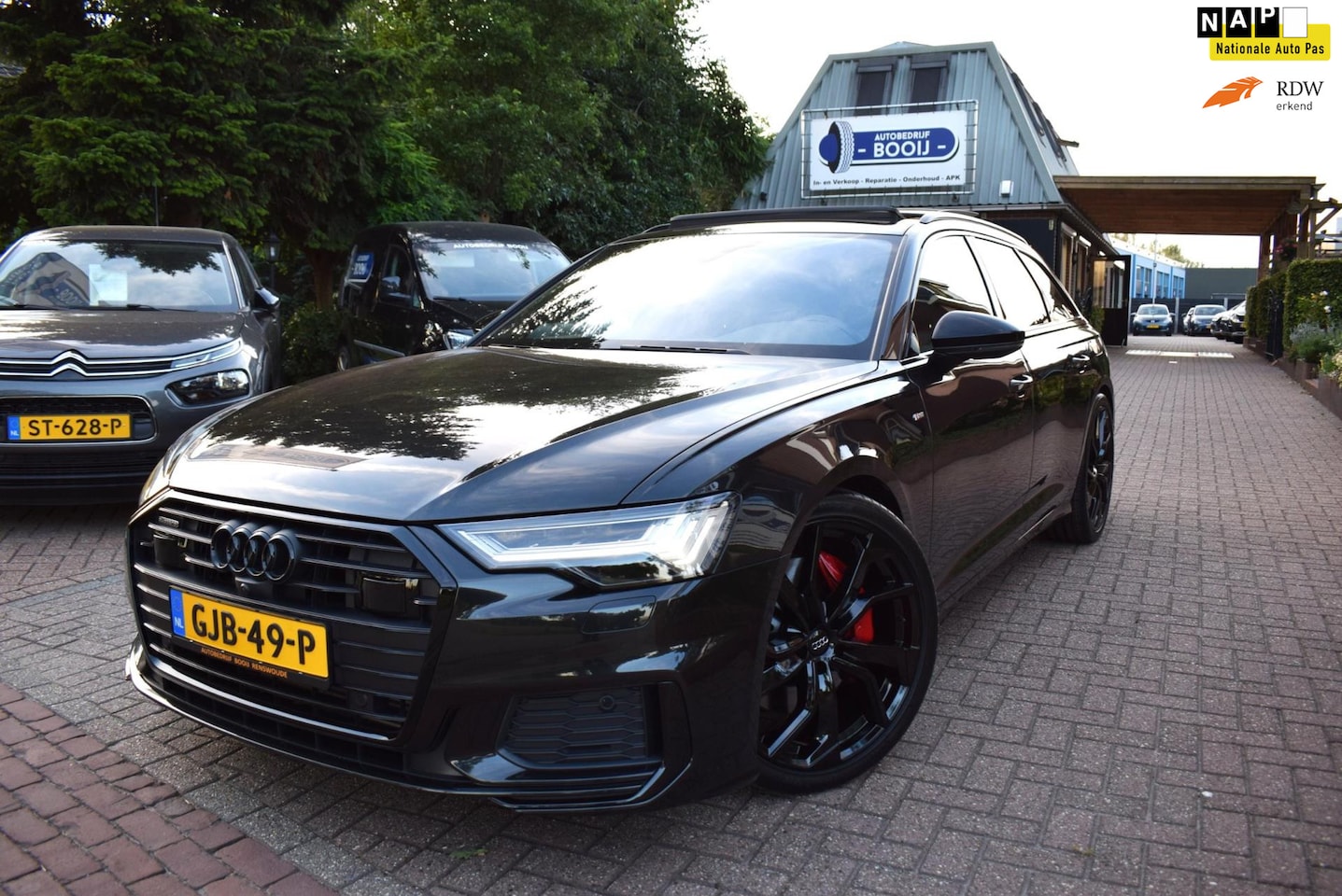 Audi A6 Avant - 55 TFSI E QUATTRO COMPETITION S-LINE AUTOM/PANO DAK/ADAP CRUISE/NAVI/TREKH/STUUR EN STOEL - AutoWereld.nl