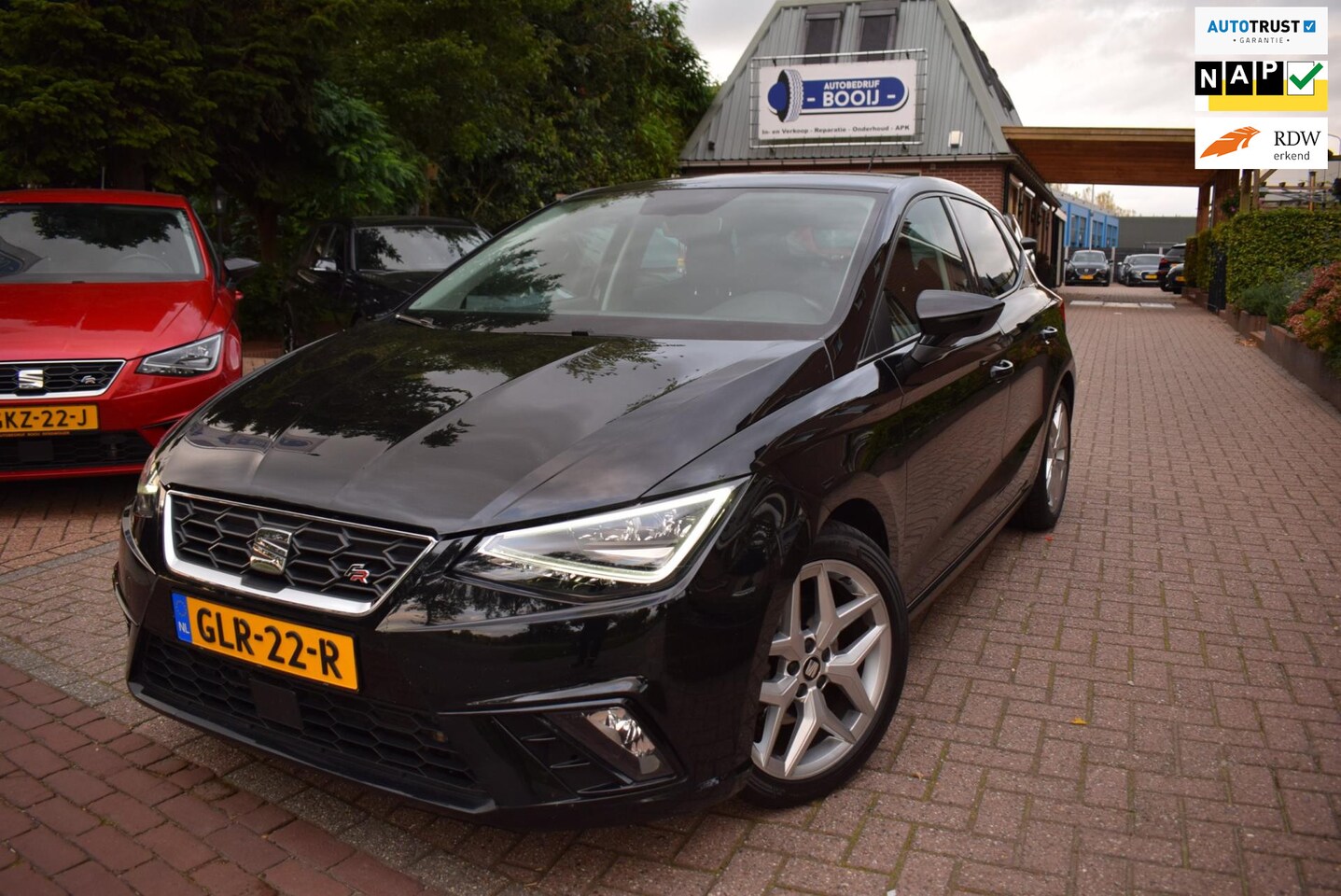 Seat Ibiza - 116 PK TSI FR Business Intense CRUISE/NAVI/AIRCO-ECC/XENON/BLUETOOTH/6 BAK/LMW 17"/USB - AutoWereld.nl