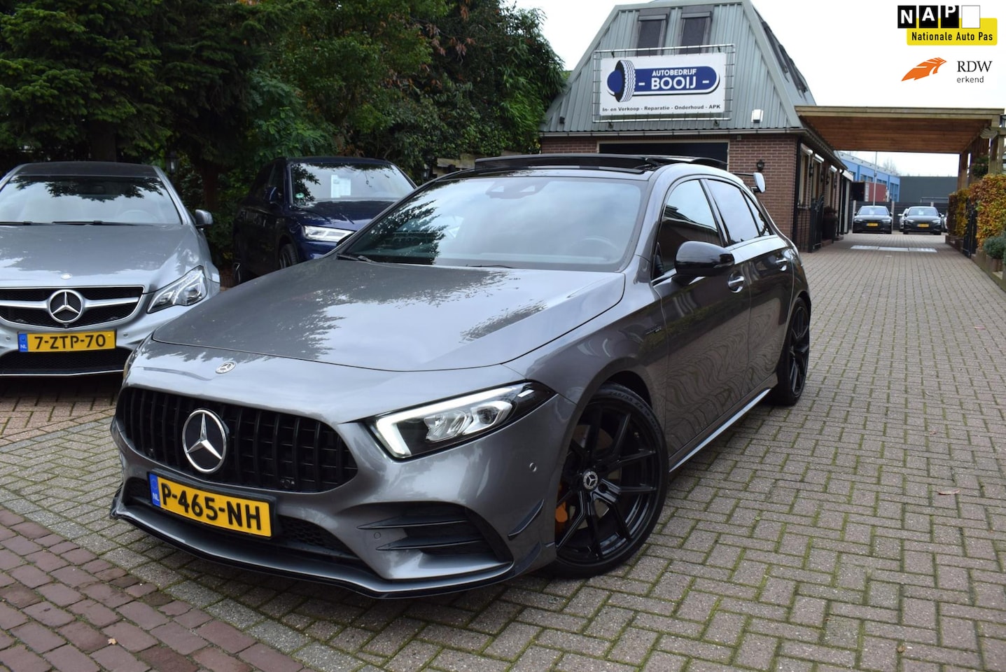 Mercedes-Benz A-klasse - AMG 35 4MATIC Premium 306 PK AUTOM/PANO/CRUISE/NAVI/AIRCO-ECC/CAMERA/BLUETOOTH/DODEHOEKDE/ - AutoWereld.nl