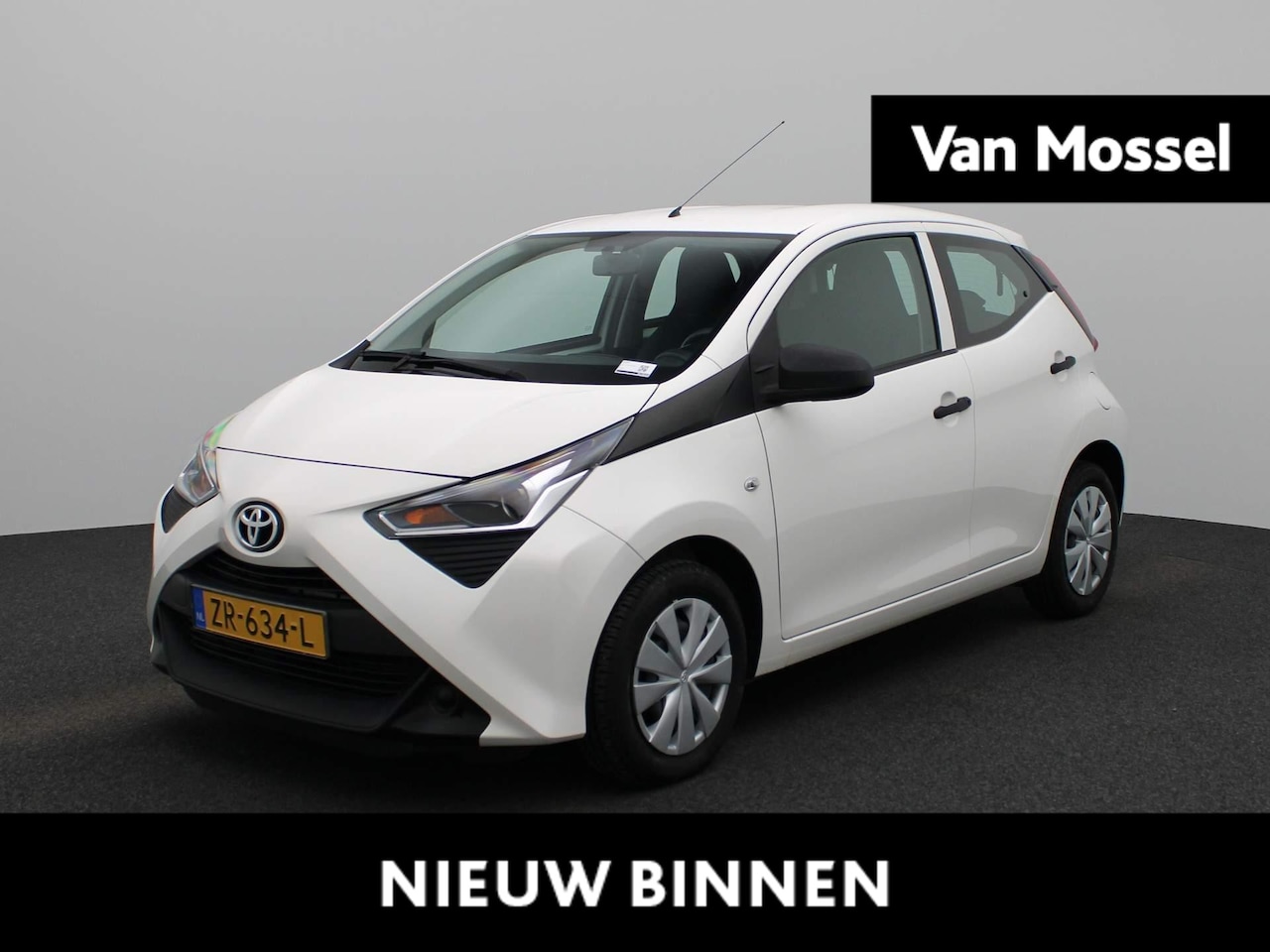 Toyota Aygo - 1.0 VVT-i x-fun | AIRCO | CENTRALE DEUR VERGRENDELING| BLUETOOTH TELEFOON | 5-DEURS | - AutoWereld.nl