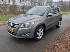 Volkswagen Tiguan - 2.0 TDI Sport&Style 4Motion