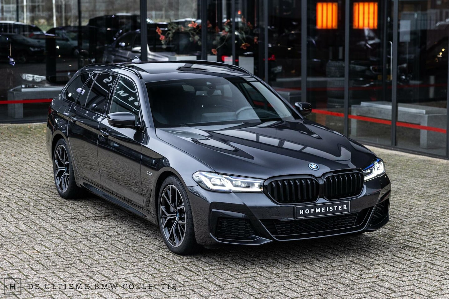 BMW 5-serie Touring - 530e M-Sport | Head-up | Laser | BTW - AutoWereld.nl