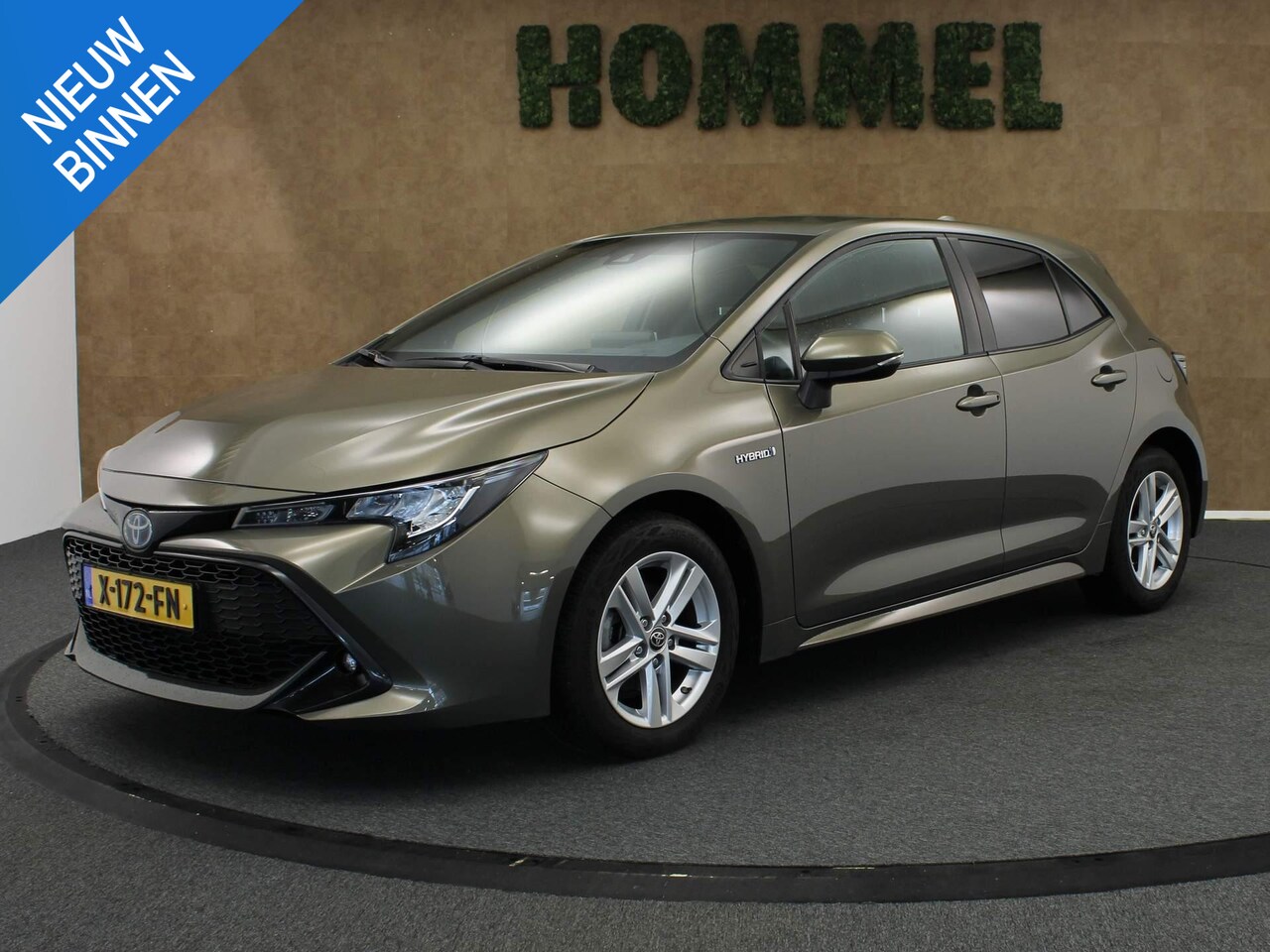 Toyota Corolla - 1.8 Hybrid Dynamic APPLE CARPLAY/ANDROID AUTO - STUUR + STOELVERWARMING - DRAADLOZE TELEFO - AutoWereld.nl