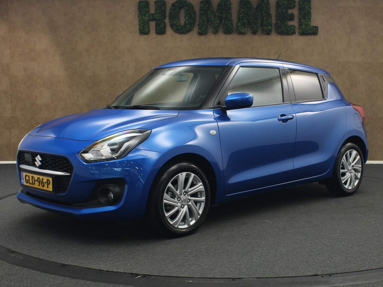 Suzuki Swift - 1.2 Select Smart Hybrid - AIRCO - DODEHOEK DETECTIE - 16 INCH LICHT METALEN VELGEN - BLUET - AutoWereld.nl