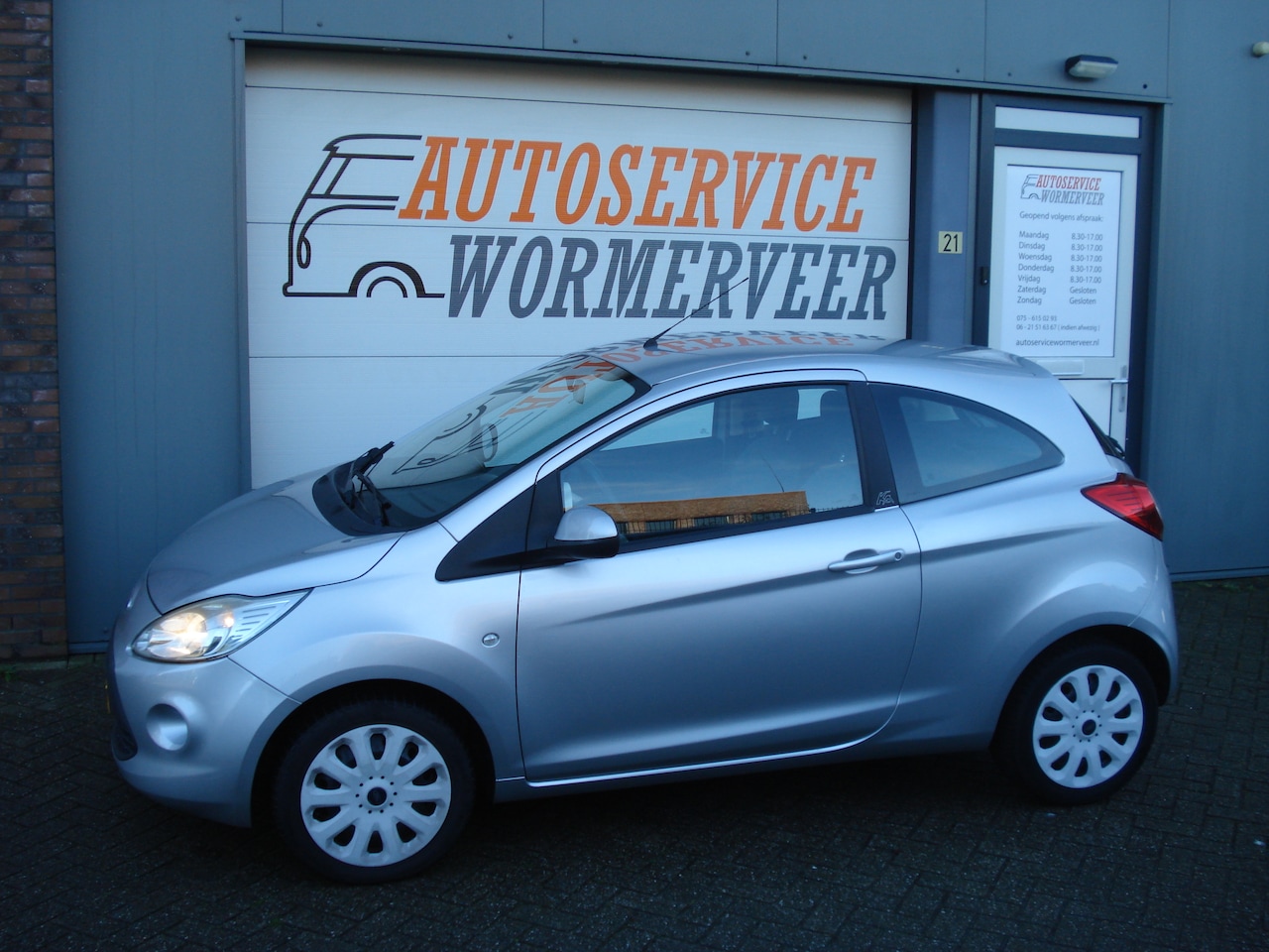 Ford Ka - 1.2 Titanium Nieuwe APK en Airco - AutoWereld.nl