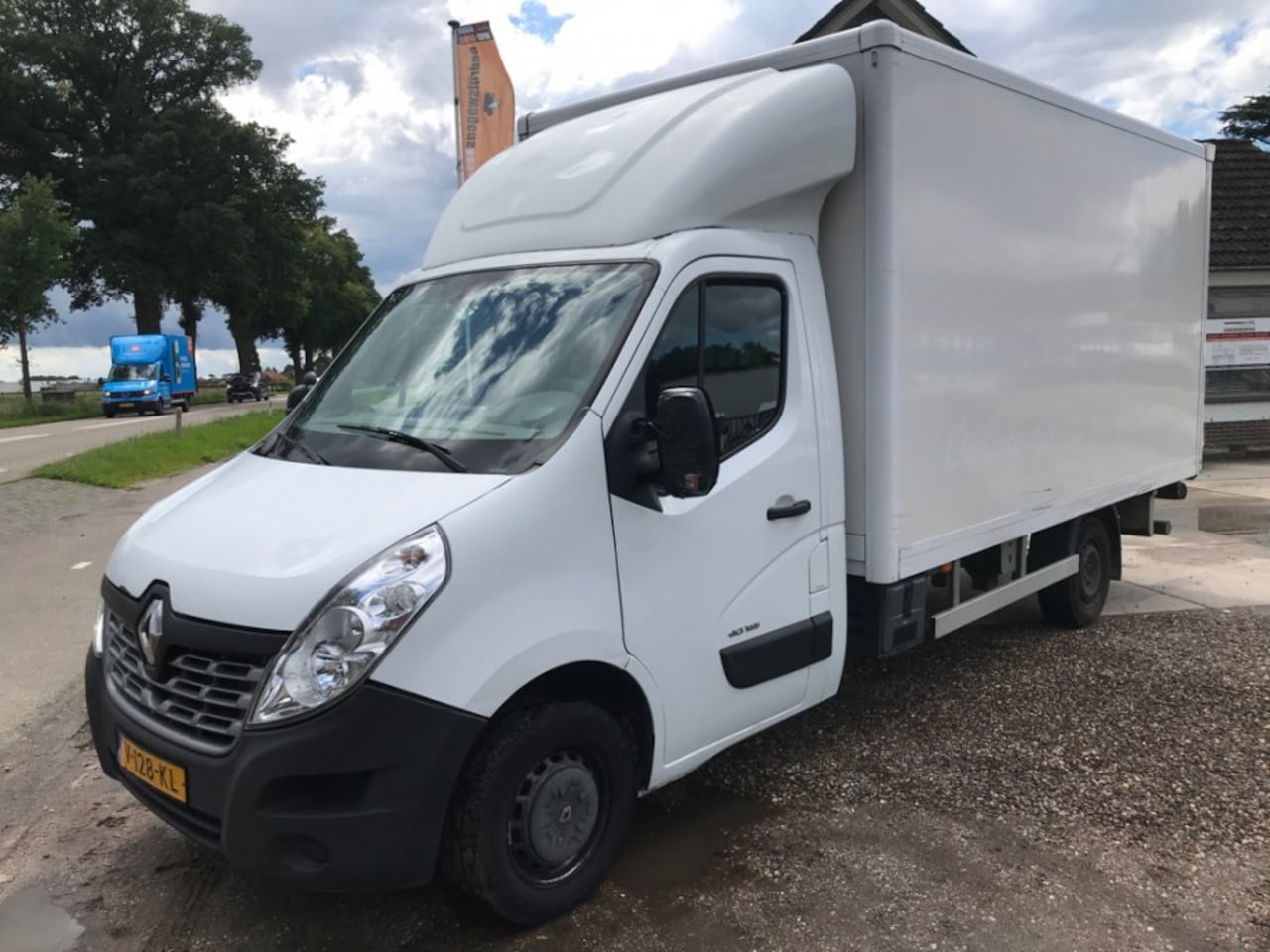 Renault Master - 2.3 dCi 165 Euro 5 Koffer Bakwagen Laadklep Lift FWD - AutoWereld.nl