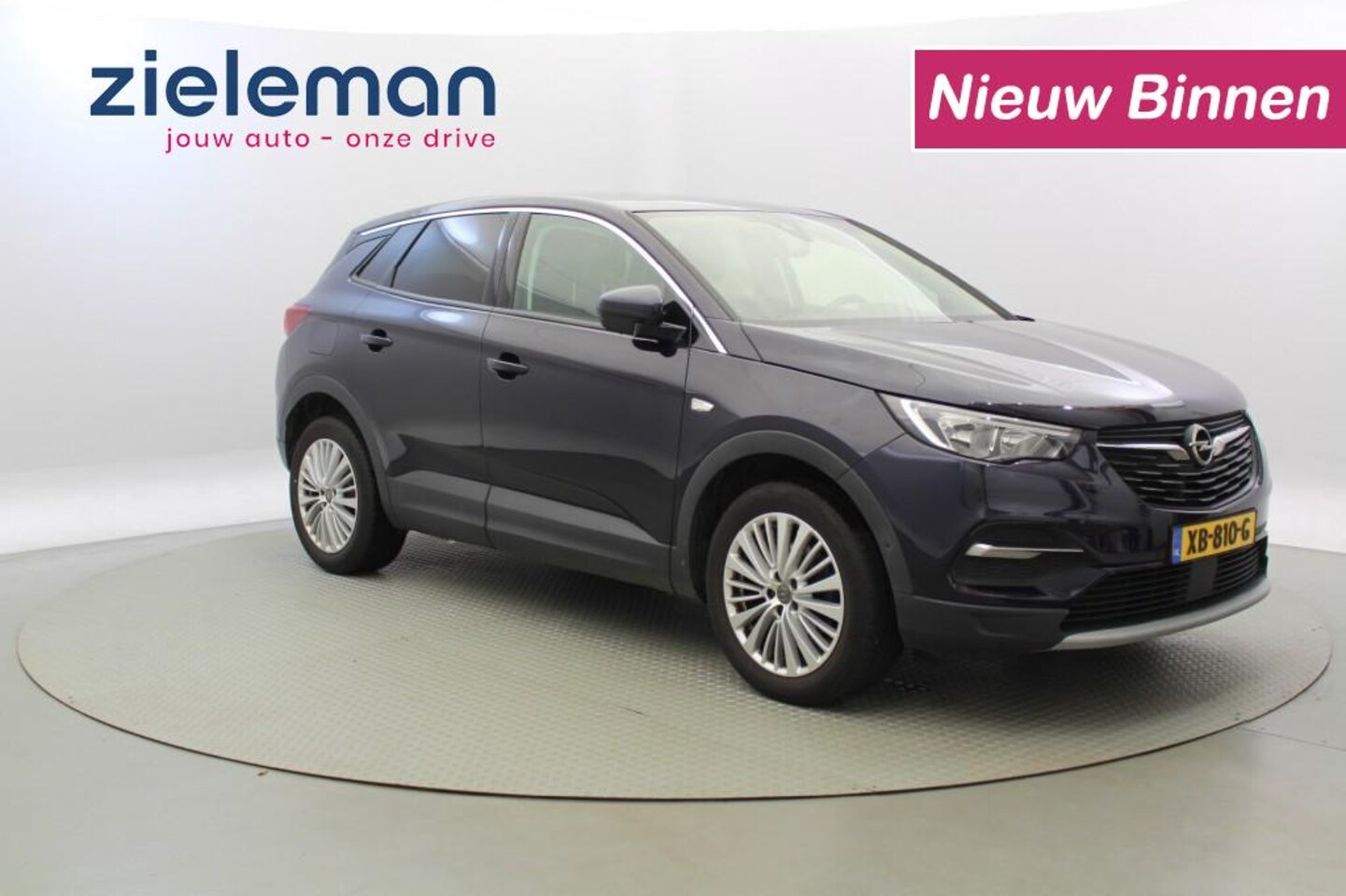 Opel Grandland X - 1.2 Turbo Business Executive Automaat - Carplay, Clima - AutoWereld.nl