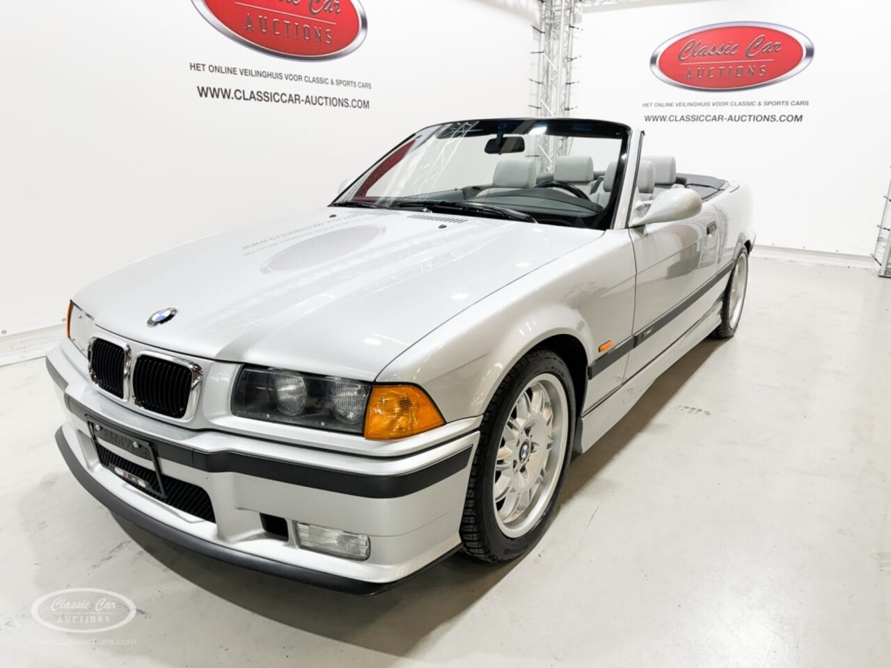 BMW M3 - Convertible  - ONLINE AUCTION - AutoWereld.nl