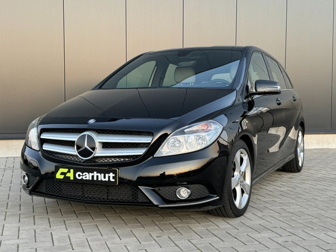 Mercedes-Benz B-klasse - 180 AMBITION Aut. Smetteloos! 121.242 KM - AutoWereld.nl