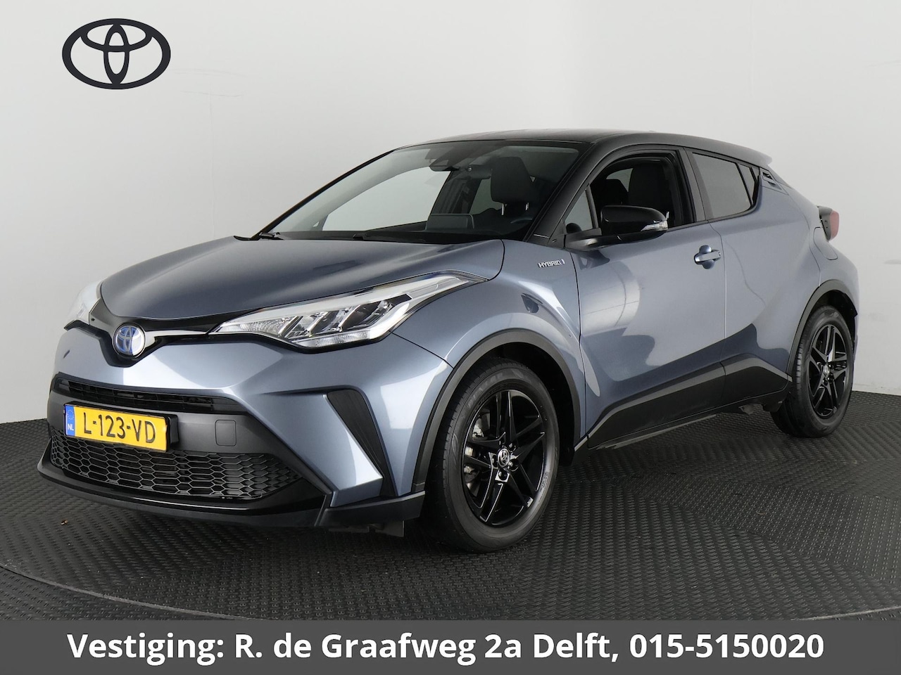 Toyota C-HR - 1.8 Hybrid Active Bi-Tone | Trekhaak | Camera | Privacy Glass | Lichtmetalen velgen | - AutoWereld.nl