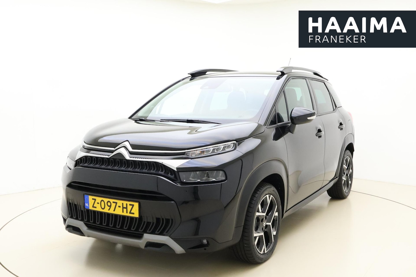 Citroën C3 Aircross - 1.2 PureTech Max 130 PK Automaat | Navigatie | Camera | Climate control | Keyless | Dakrai - AutoWereld.nl