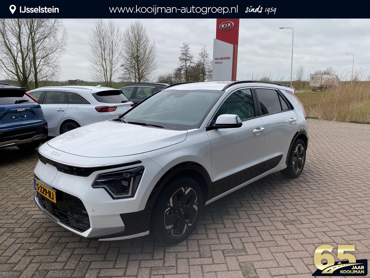 Kia e-Niro - DynamicPlusLine 64.8 kWh Edition | 2000,- Subsidie mogelijk | Direct leverbaar | Keyless s - AutoWereld.nl