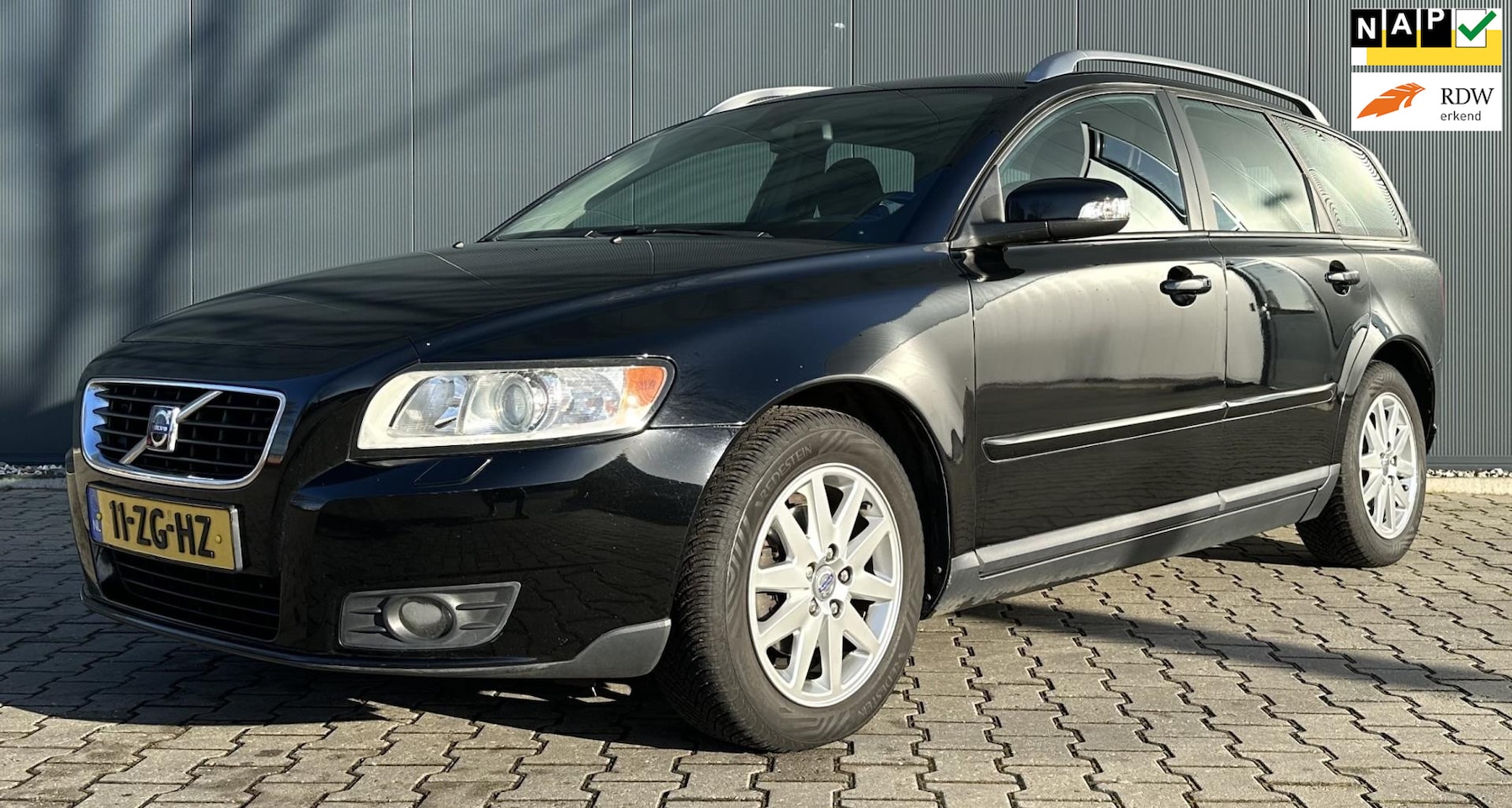 Volvo V50 - 1.8 Edition I Airco Cruise Trekhaak Nieuw APK - AutoWereld.nl