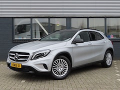 Mercedes-Benz GLA-Klasse - 200 Ambition automaat | panoramadak | trekhaak afneembaar | xenon | navigatie