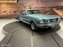 Ford Mustang - Coupe GT