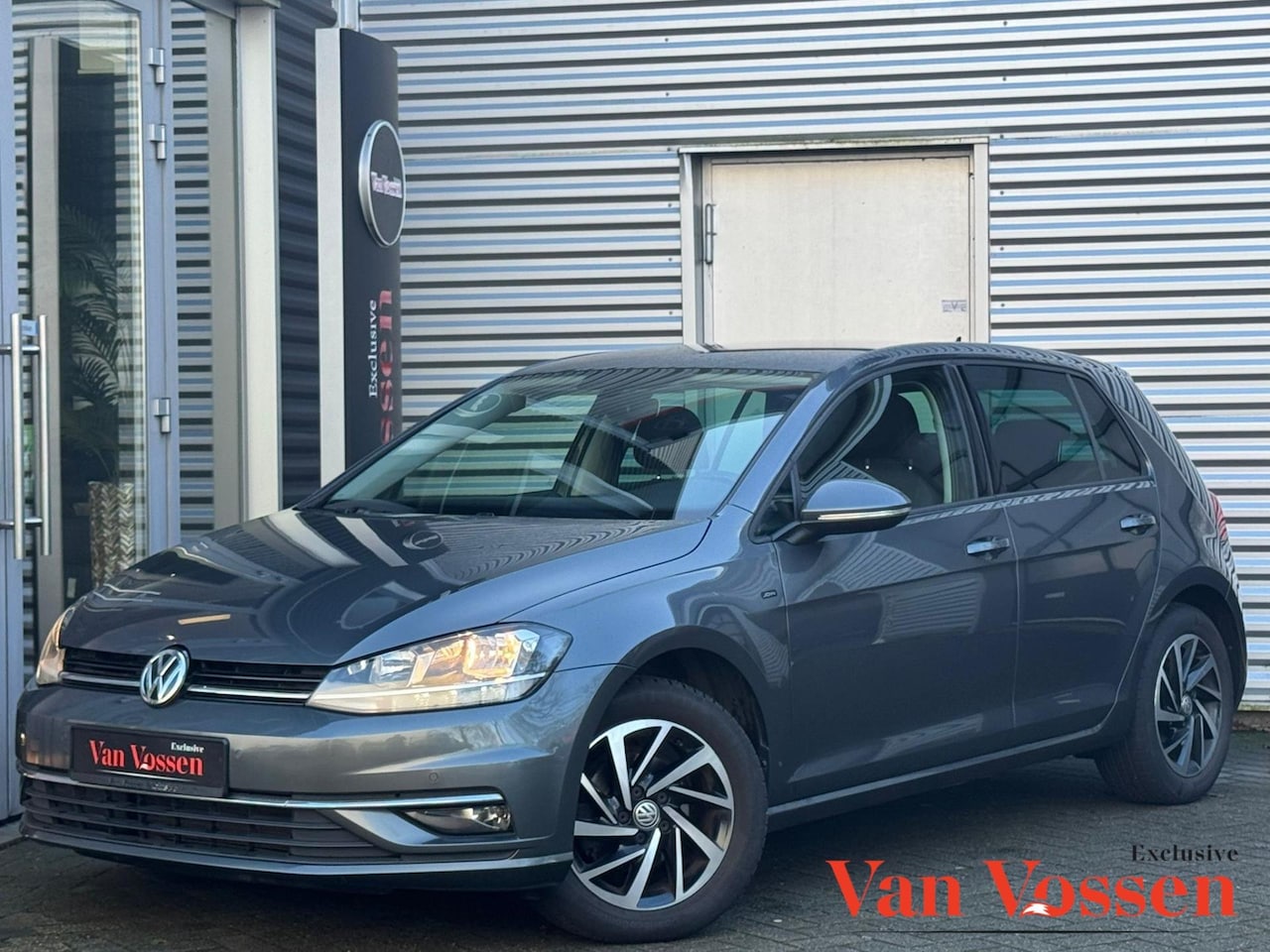 Volkswagen Golf - 1.0 TSI JOIN|Camera|Carplay|Navigatie|DAB|DSG - AutoWereld.nl