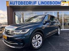 Volkswagen Tiguan - 1.5 TSI iQ LIGHT, Panoramadak, Virtual cockpit, Trekhaak