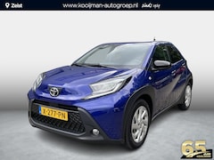 Toyota Aygo X - 1.0 VVT-i MT first