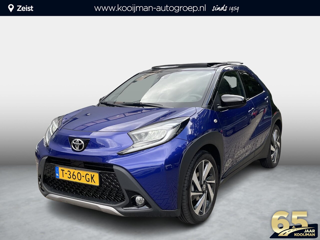 Toyota Aygo X - 1.0 VVT-i MT envy Cabrio leuke Two-Tone blauw/zwarte uitvoering | Draadloos telefoonlader - AutoWereld.nl