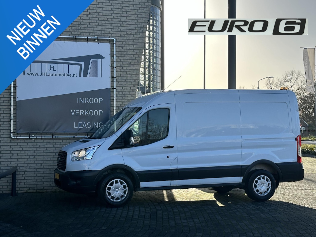 Ford Transit - 350 2.0 TDCI L2H2 Trend*A/C*CRUISE* - AutoWereld.nl