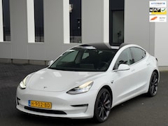 Tesla Model 3 - PERFORMANCE AWD 75 kWh 463 pk, 1 e eigenaar, Nederlandse auto met nationale auto pas, pare