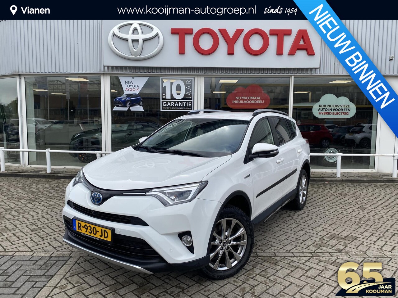 Toyota RAV4 - 2.5 Hybrid Executive Business slechte 78000 km 4WD, 1650 kg trekgewicht, Veel Luxe, All se - AutoWereld.nl