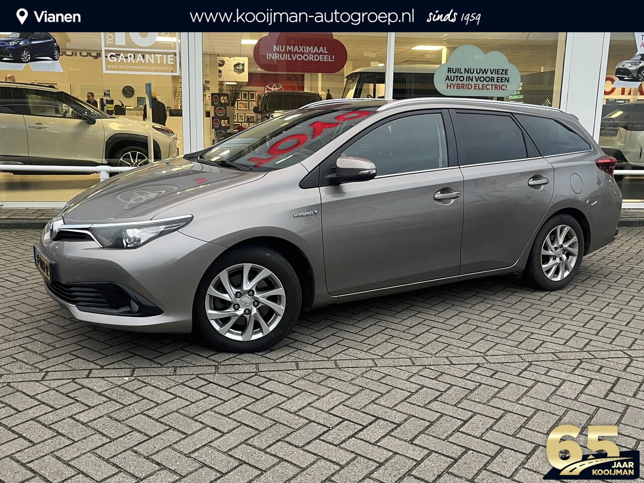 Toyota Auris Touring Sports - 1.8 Hybrid Business Pro 1.8 Hybrid Business Pro - AutoWereld.nl