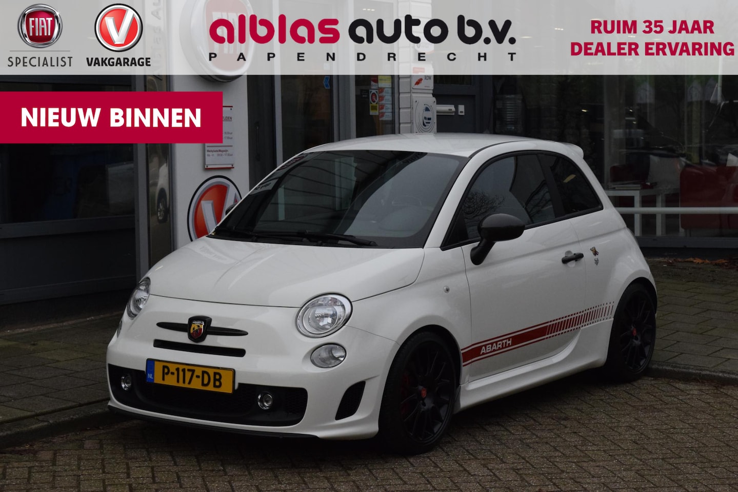 Fiat 500 Abarth - 1.4 T-Jet Yamaha|Carplay|17"|Carbon|Novitec - AutoWereld.nl