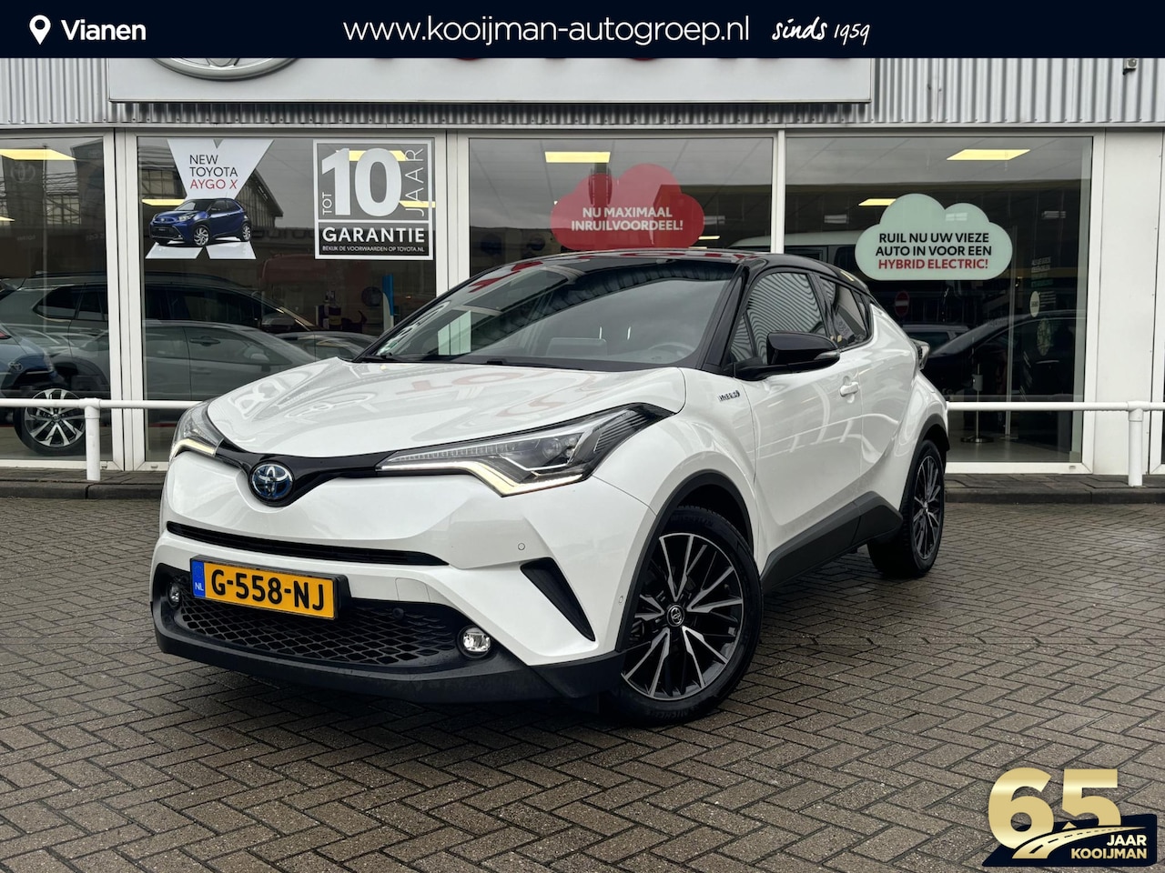 Toyota C-HR - 1.8 Hybrid Style Ultimate Trekhaak, Stoel&Stuurverwarming, Achteruitrijcamera, CruiseContr - AutoWereld.nl